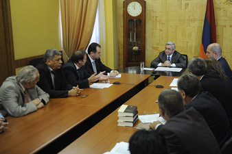 Armenian president meets top officials of Education and Science Ministry 