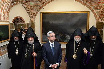 Armenian president visits Museum after Ruben Sevak 