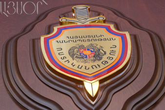 Ոստիկանները կանխել են ժամացույցի գործարան մտած քաղաքացու փախուստը