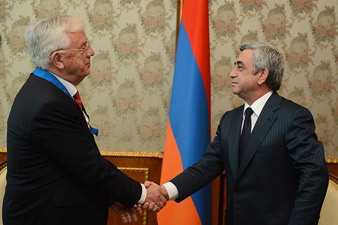 Armenian president awards Medal of Honor to Raimonds Pauls 