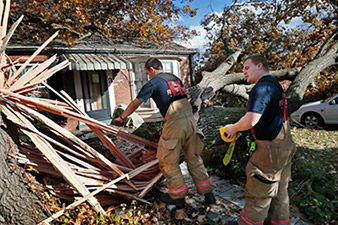 Deadly tornadoes hit Illinois, Indiana, Kentucky