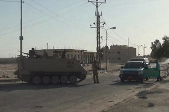 Egyptian troops die in Sinai bomb attack