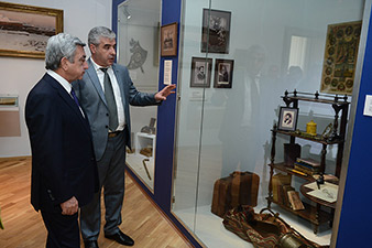 Armenian president visits Museum of Literature and Art 