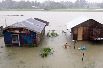 45 dead, more than 260,000 displaced in Philippines flooding