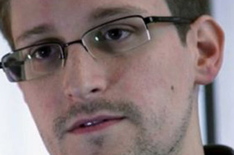 Edward Snowden won't be pressured to end asylum, Russia says