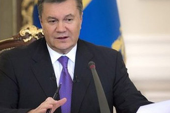 Ukraine President Viktor Yanukovych defiant amid turmoil