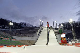 Olympic flame, medals arrive in Sochi