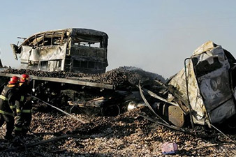 В Аргентине грузовик врезался в автобус: 19 человек погибли, еще 14 ранены