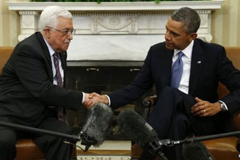 Obama urges Abbas to 'take risks' for peace