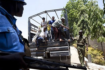 Kenya arrests two after bombs 'found in car'