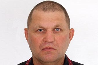 Ukraine far-right leader Muzychko dies 'in police raid'