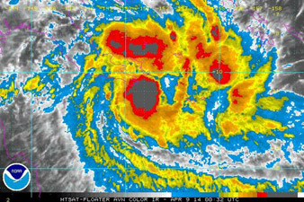 Queensland braces for Cyclone Ita