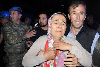 Turkey declares three days of mourning over mine disaster