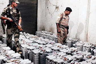 India election: Vote counting begins