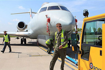 UK spy plane to Nigeria breaks down