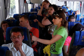 Around 4,000 refugees flee from Ukraine to Russia – Medvedev