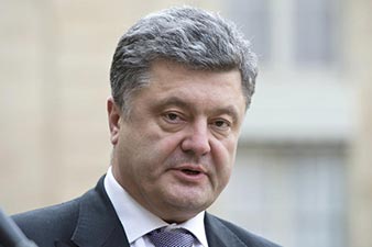 Ukraine's President Petro Poroshenko declares ceasefire