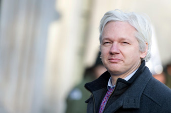 Auction for lunch with WikiLeaks founder Assange