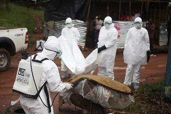 Ebola crisis 'to take six months to control'