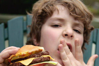 Obese pupils 'do worse at school'