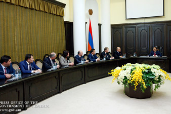 Armenian PM receives heads of CIS tax services 