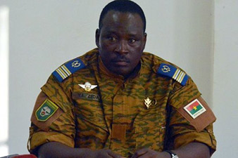 Burkina Faso crisis: Army promises 'transition body'