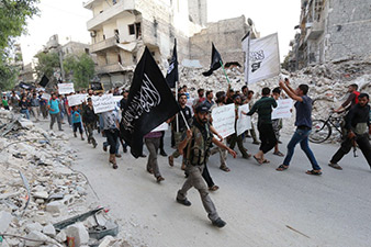 Al-Nusra advances in Syria's Idlib area, pushing back moderates