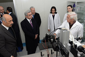 Serzh Sargsyan visits CANDLE synchrotron research institute  