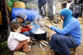 UN asks people to give $1 each for Syrian refugees