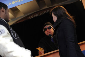 Money given away in one of New York streets