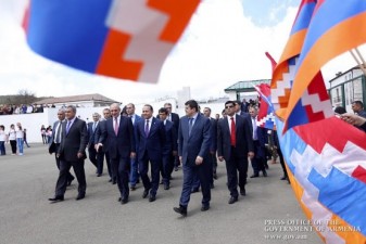 Armenian PM attends festive events in Karabakh city