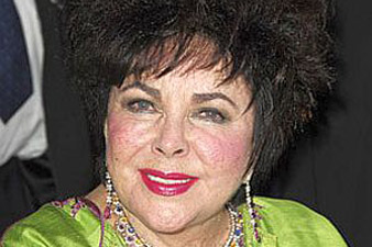 Elizabeth Taylor denies engagement reports