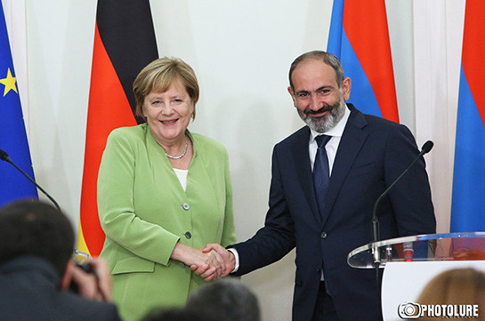 No alternative to peaceful settlement of Nagorno-Karabakh conflict – Angela Merkel