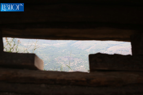 Armenian postguards reveal trespasser in Nakhijevan