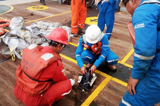 Lion Air crash: Black box from crashed plane retrieved