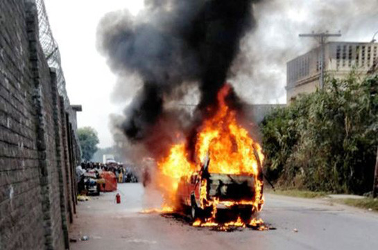 Karachi attack: China consulate attack leaves four dead