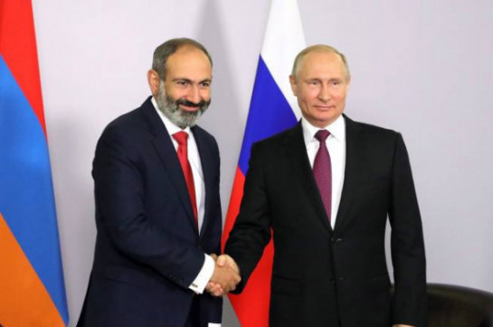 Russian president congratulates Armen Sarkissian and Nikol Pashinyan on New Year holidays