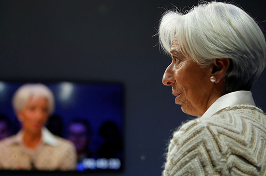 IMF's Lagarde says oil exporters have not fully recovered from oil shock, cautions against 'white elephant projects'