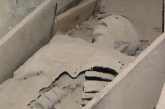 St Michan's, Dublin: Vandals decapitate 800-year-old crusader