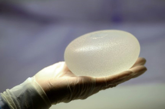 Breast implants: France bans designs linked to rare cancer