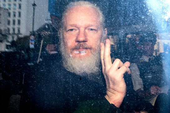 Julian Assange: Sweden to announce decision on rape case