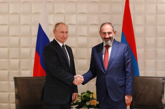 Armenia’s PM describes conversation with Russia’s Putin “brilliant”