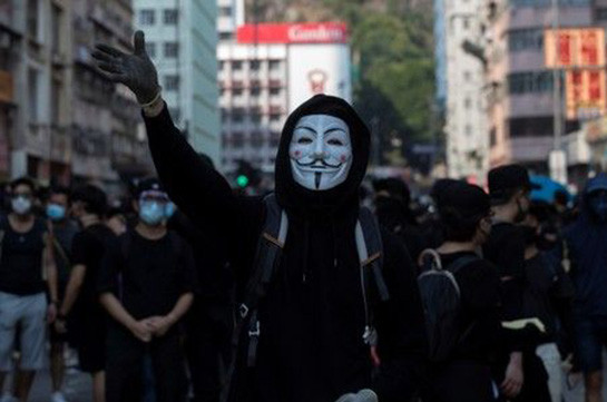 Hong Kong protests: Authorities to announce face mask ban