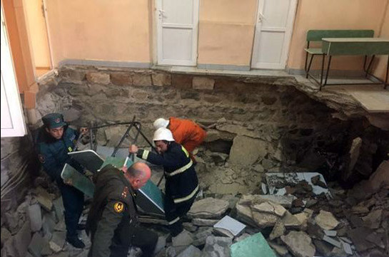 Condition of two victims of collapse in the building of Military Registration Office stable grave