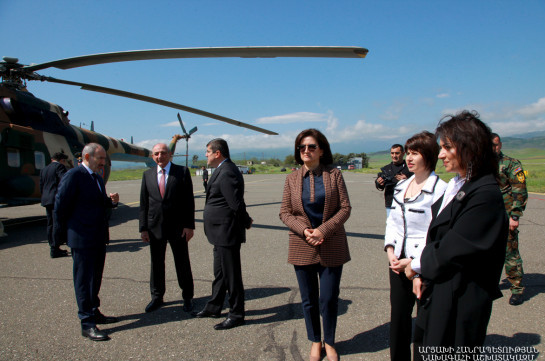 Armenia’s Premier Nikol Pashinyan arrives in Artsakh