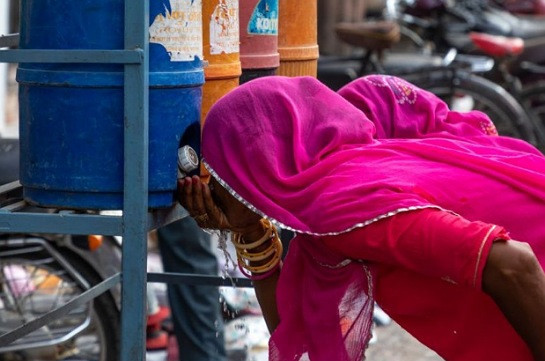 India heatwave: Delhi temperature hits 47C as north India reels