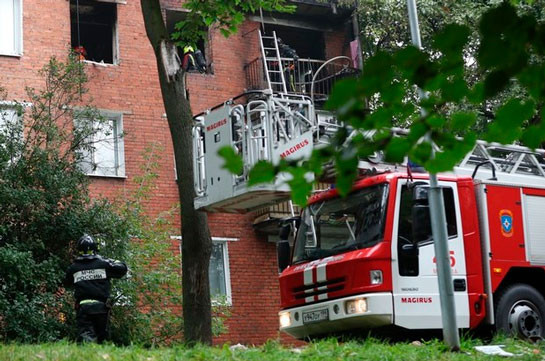 Четыре человека пострадали при взрыве в жилом доме в Москве