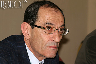 Kocharian comments a statement and St Petersburg proposals 