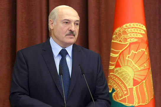 Lukashenko dismisses claims about revolutionary situation in Belarus