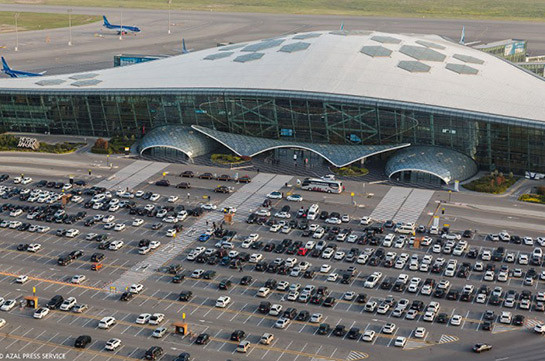 Аэропорт Баку сообщает о приостановке рейсов из-за введения военного положения